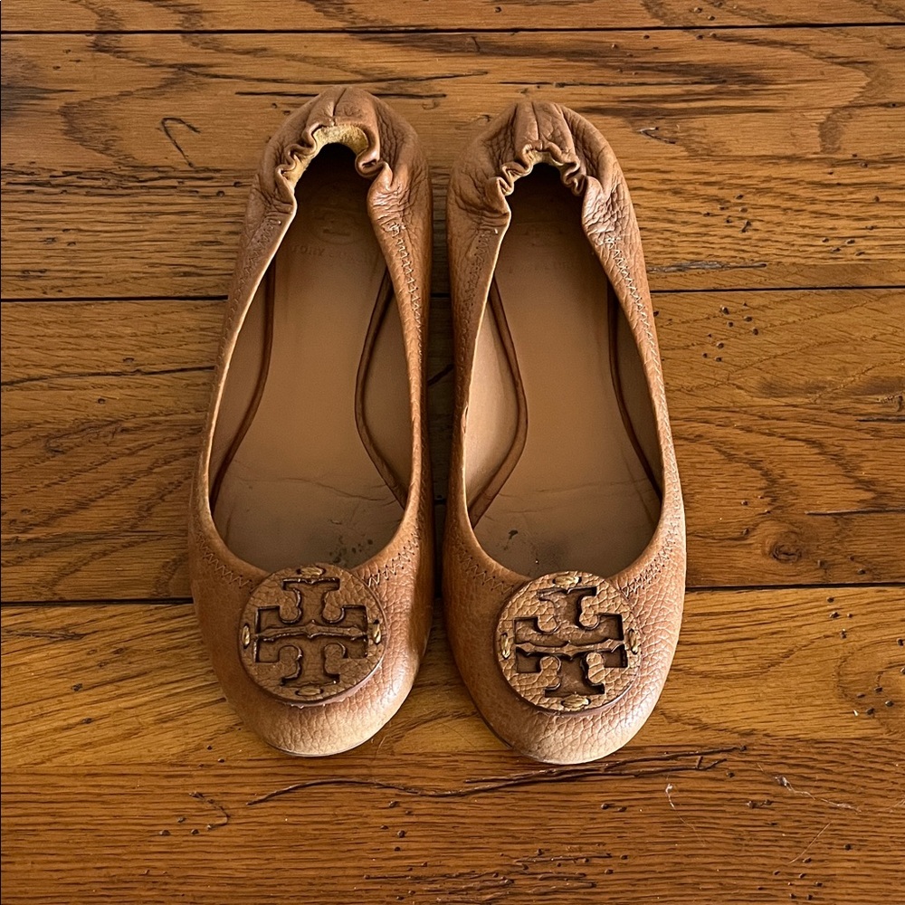 Tory Burch Brown Flats
